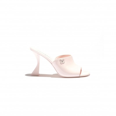 CHANEL MULES G46904